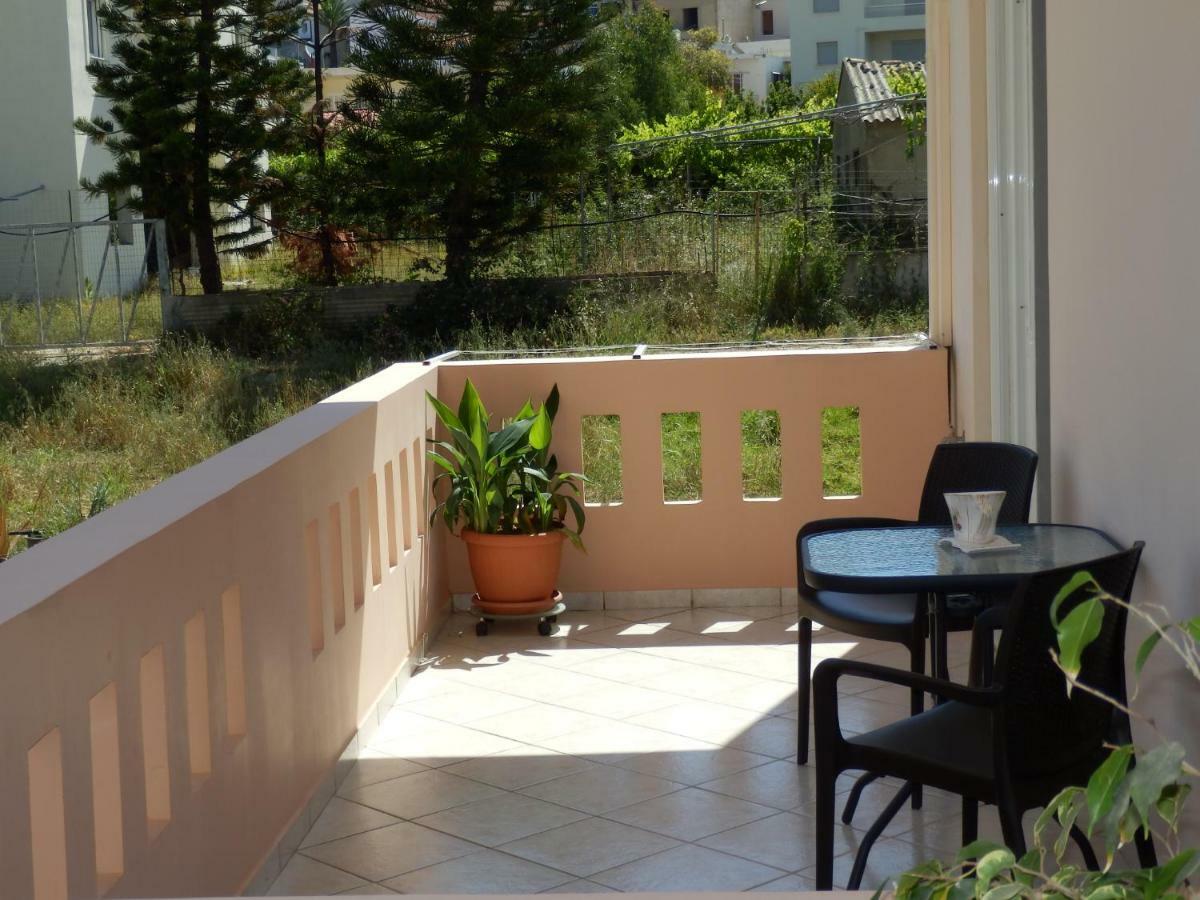 Charisma Apartment Platanés Zewnętrze zdjęcie